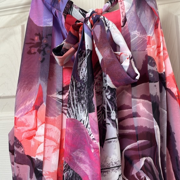 Eliza J floral Chivon halter‎ dress - Picture 5 of 11